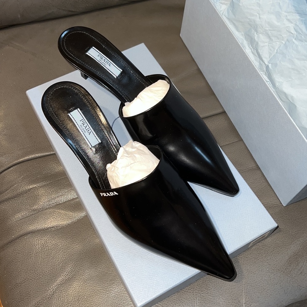 Prada Logo Pointed Mule - Color: Black, Size: 39.5
